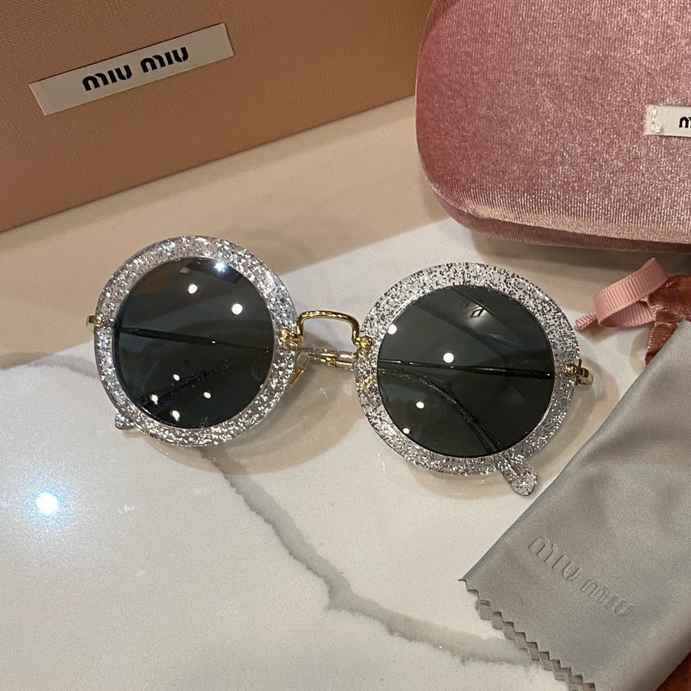SOLD 🔺MIU MIU ROUND GLITTER MIRROR SUNGLASSES - Picture 9 of 13